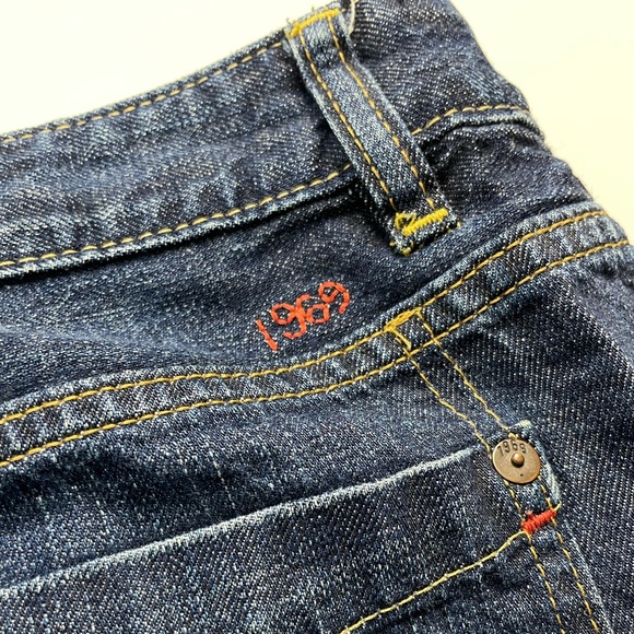 Denim jean mini skirt, great condition never worn, size 8 - Picture 4 of 5